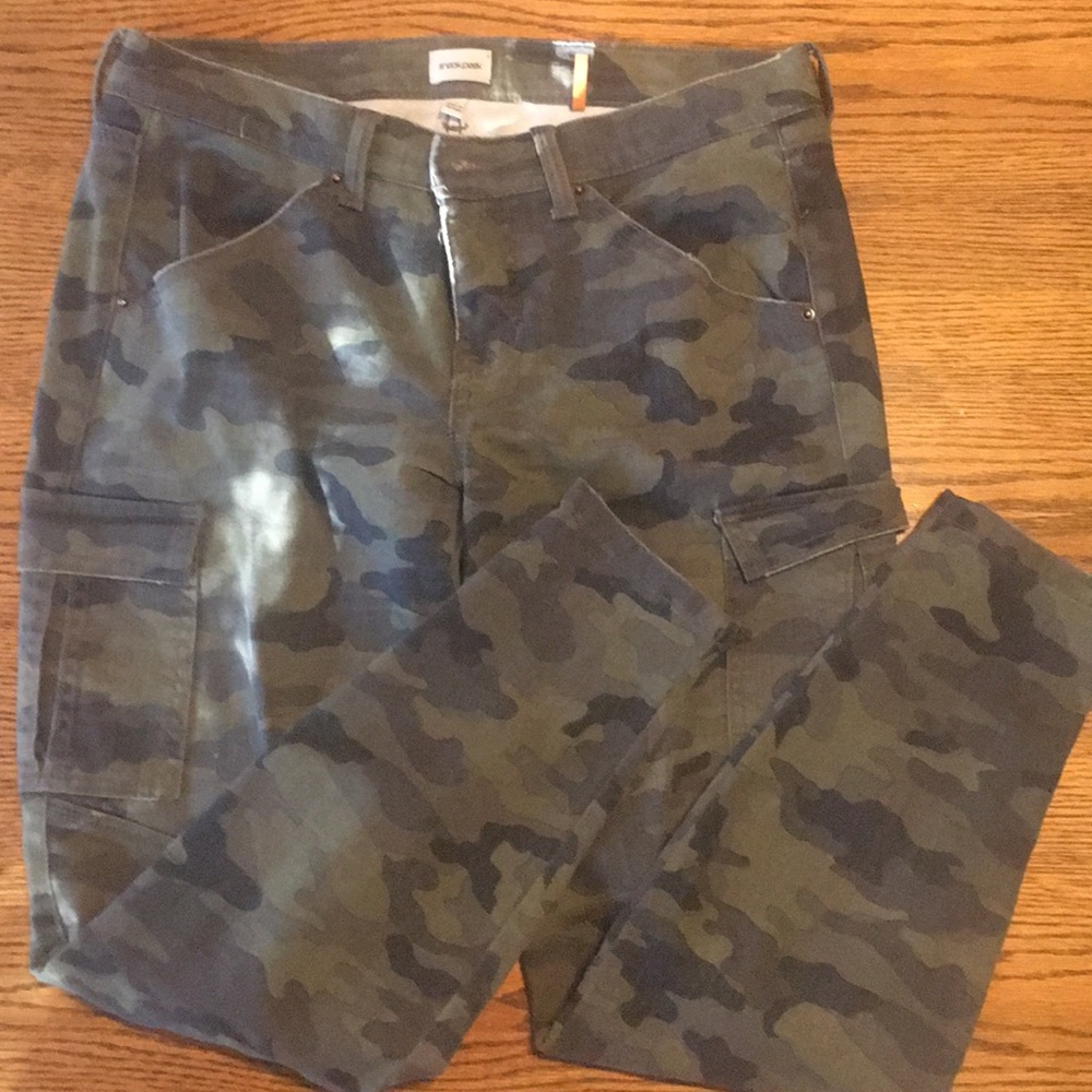Camp Skinny Jeans Size 11